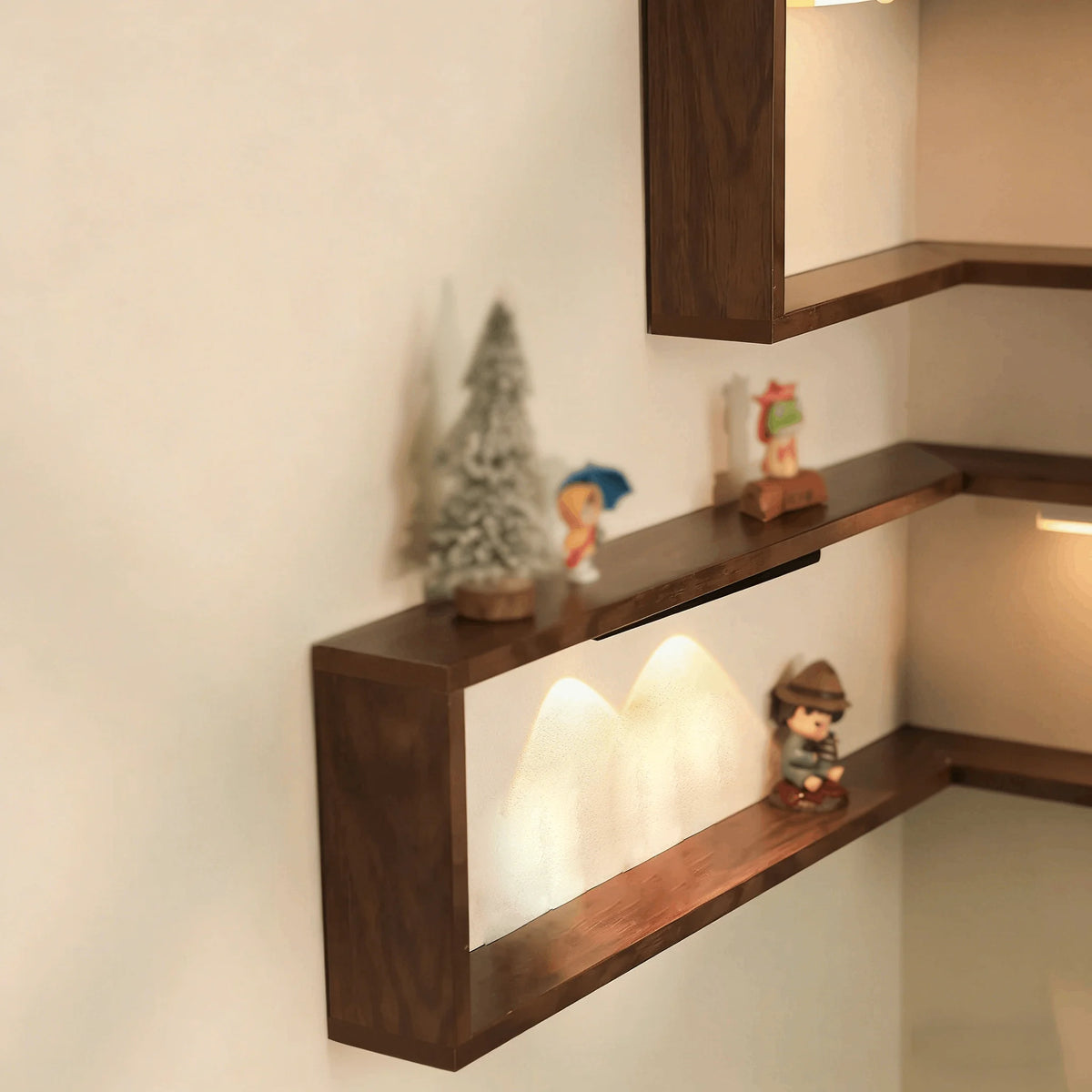90 Degree Corner Wall Shelf Suspended Wall Decoration