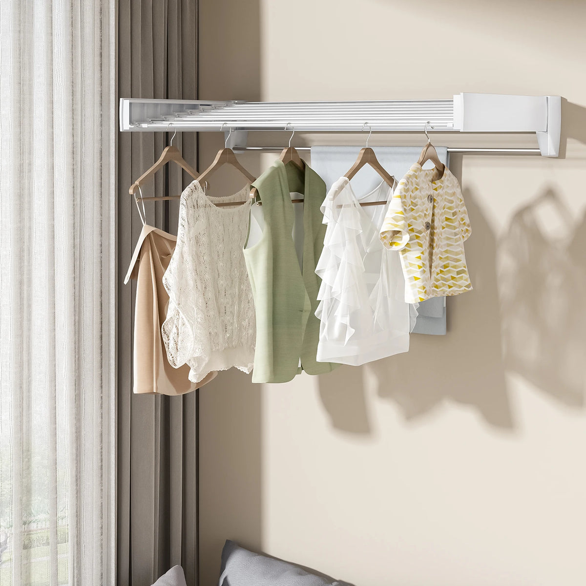 70/100cm Wall-Mounted Clothes Drying Rack Retractable Folding