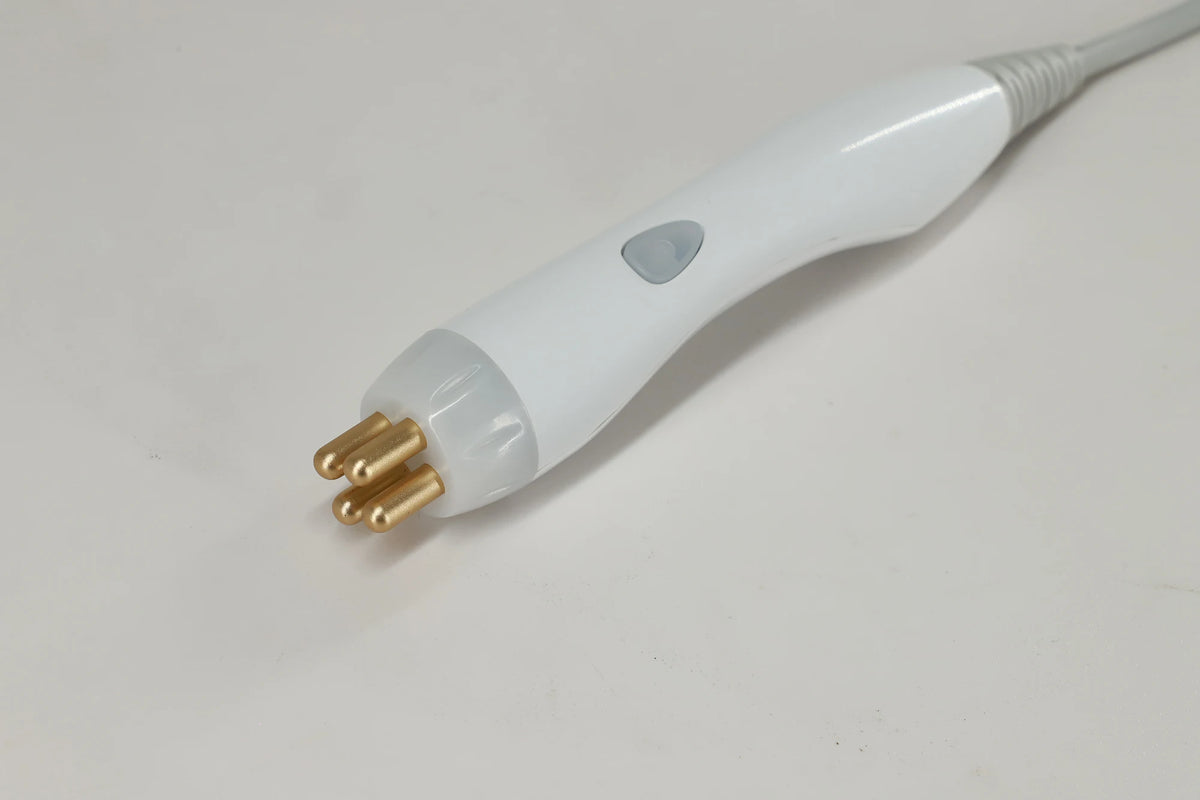 In Smart Ice Blue Hydra Oxyge Dermabrasion Facial