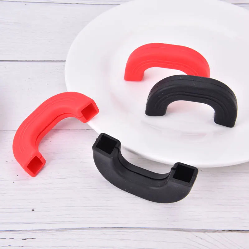 Silicone Anti-Scald Pot Handle Protectors Non-Slip Pot Clip