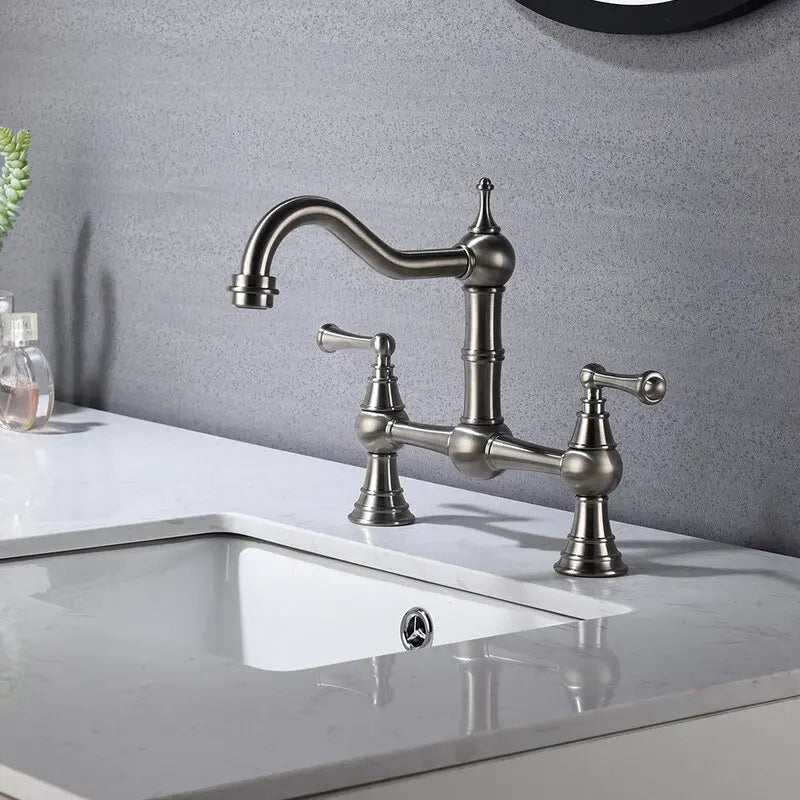 Basin Faucet Cold Faucet Brass Double-Handle Swivel Sink