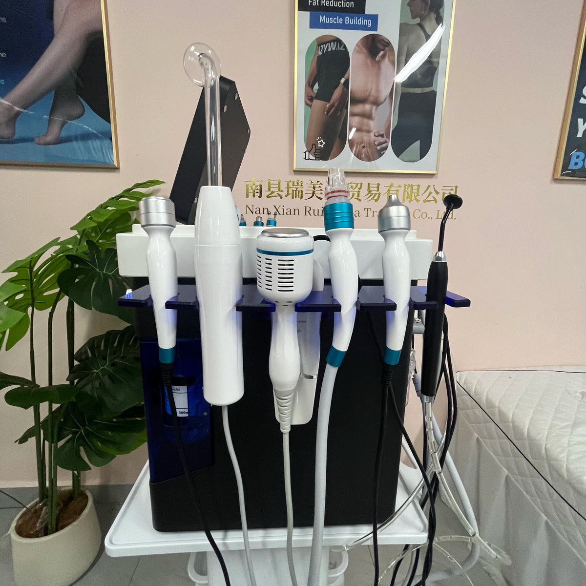 14 In Hydro Beauty Skin Care Master Machine