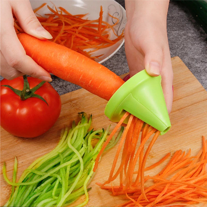 1pcs 3-In-1 Rotary Vegetable Slicer - Spiral Peeler