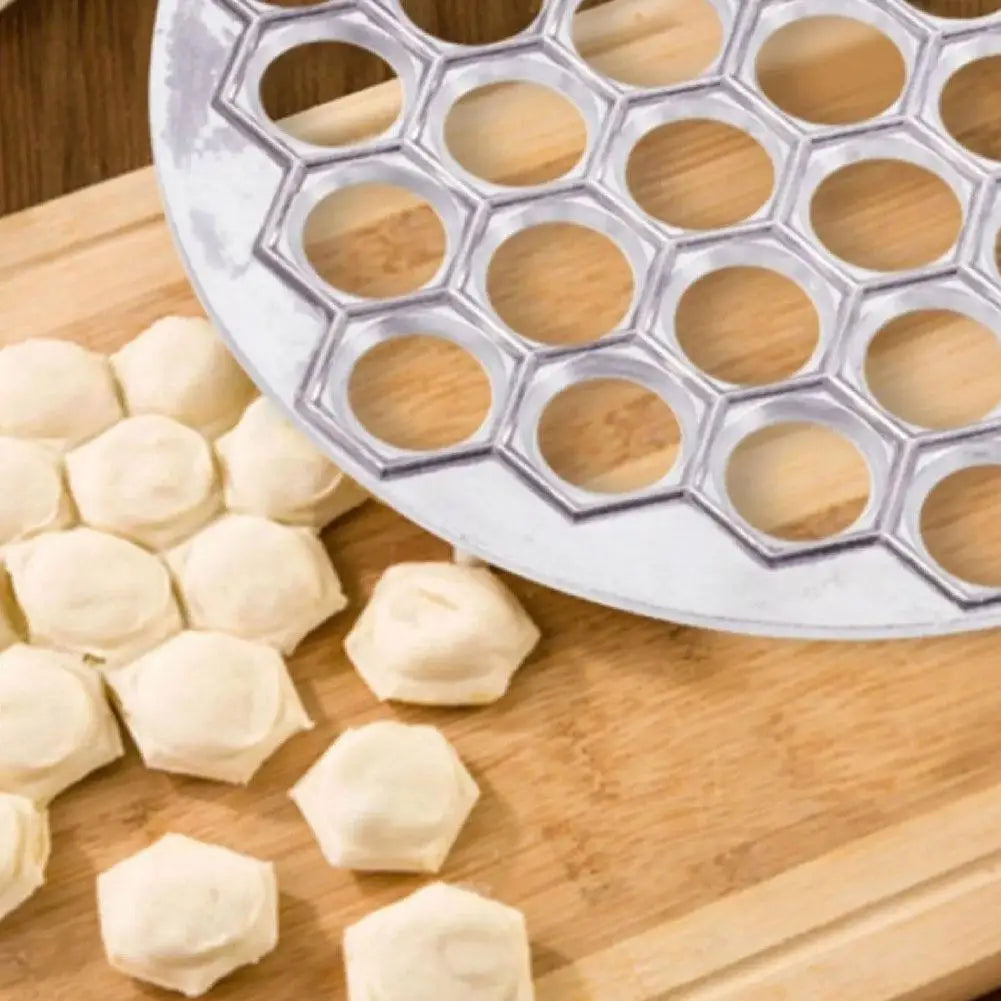 Aluminum Dumpling Mold Ravioli Maker Russian Pelmeni Maker
