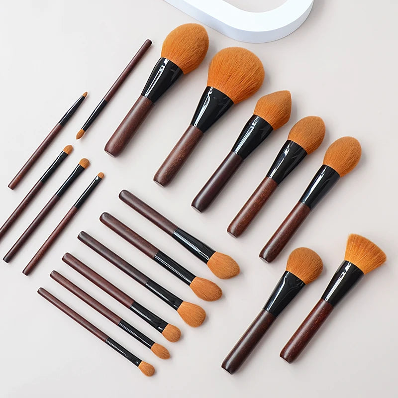 Soft Tiny Tips Goat Hair Handmade Makeup Brush
