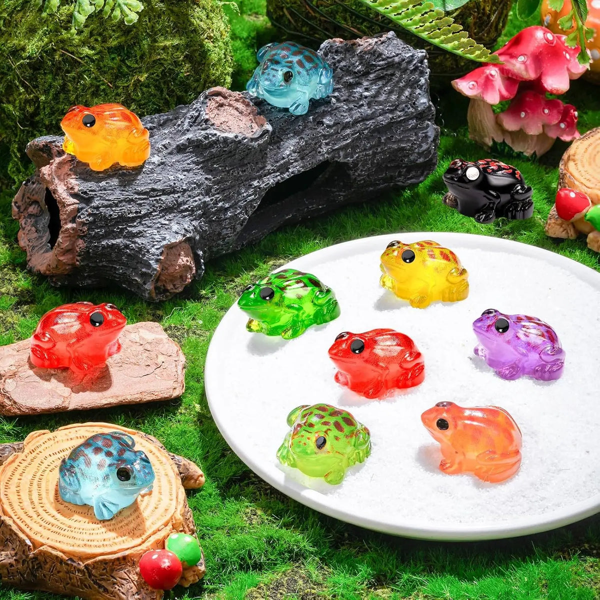 10pcs Luminous Mini Resin Frogs Figurines Glow In