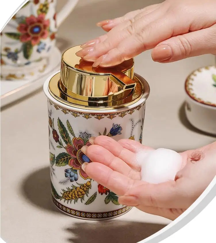 French Vintage Floral Ceramic Bathroom Toilet Foam Lotion