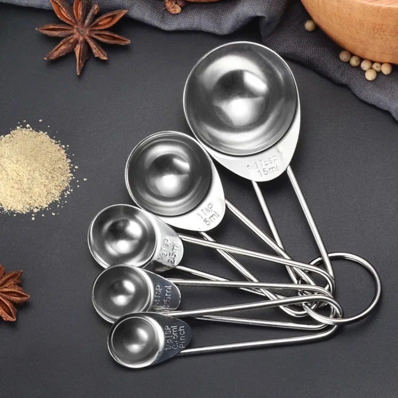 5pcs/Set Stainless Steel Measuring Cups Spoons Baking Scale
