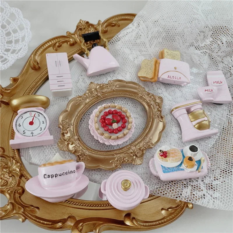 Girl Is Cute Creative Resin Refrigerator Magnets Emulating