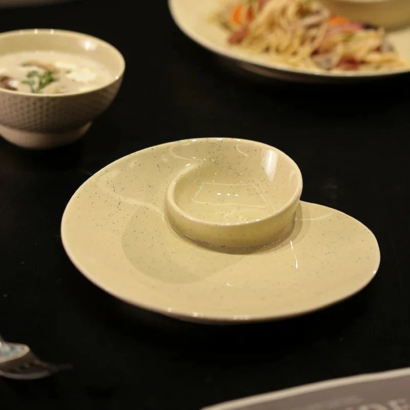 Ceramic Conch Plate Divided Dinner Plate Sauce Dish