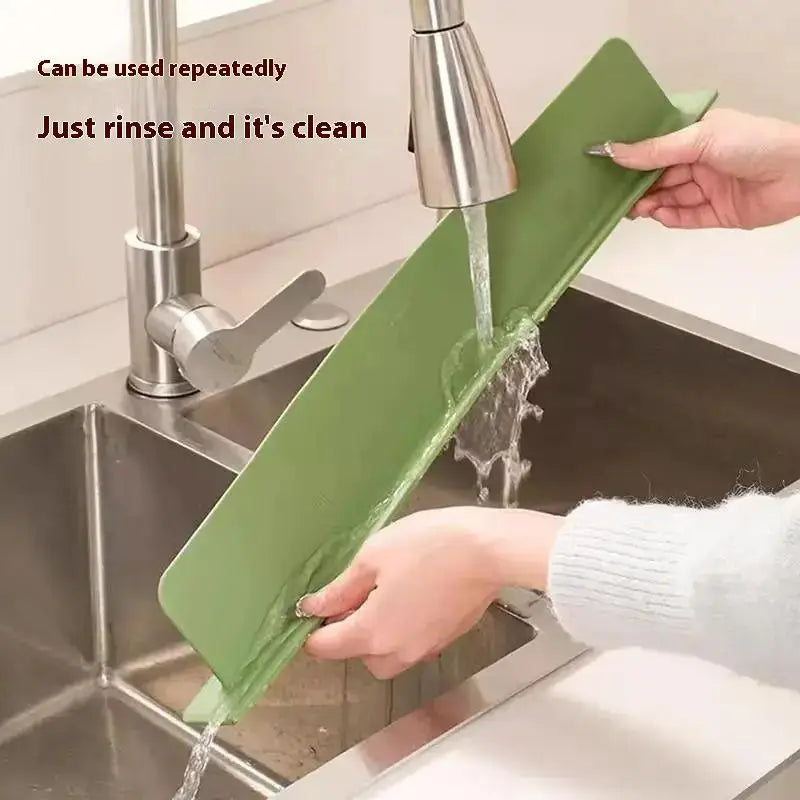 1pcs Silicone Sink Water Splash Guard Washing Basin