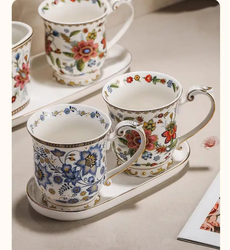 French Vintage Floral Ceramic Bathroom Toilet Foam Lotion