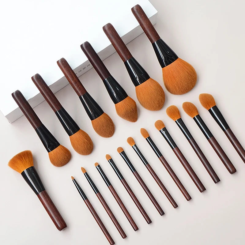 Soft Tiny Tips Goat Hair Handmade Makeup Brush