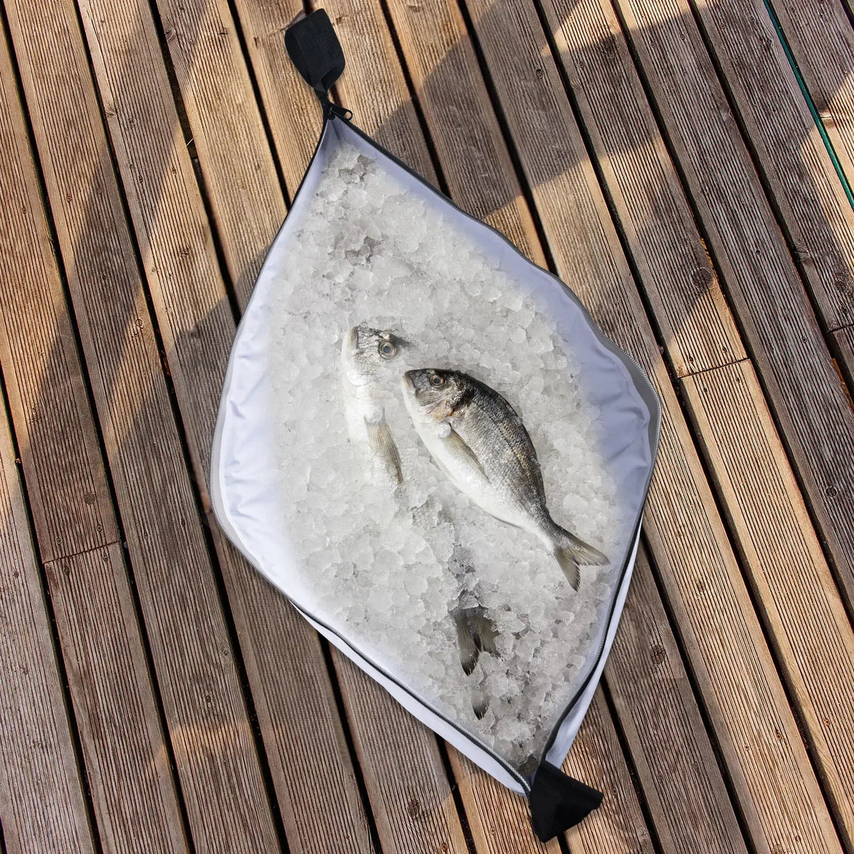 Goture Large Capacity Insulated Fish Cooler Bag Tpu