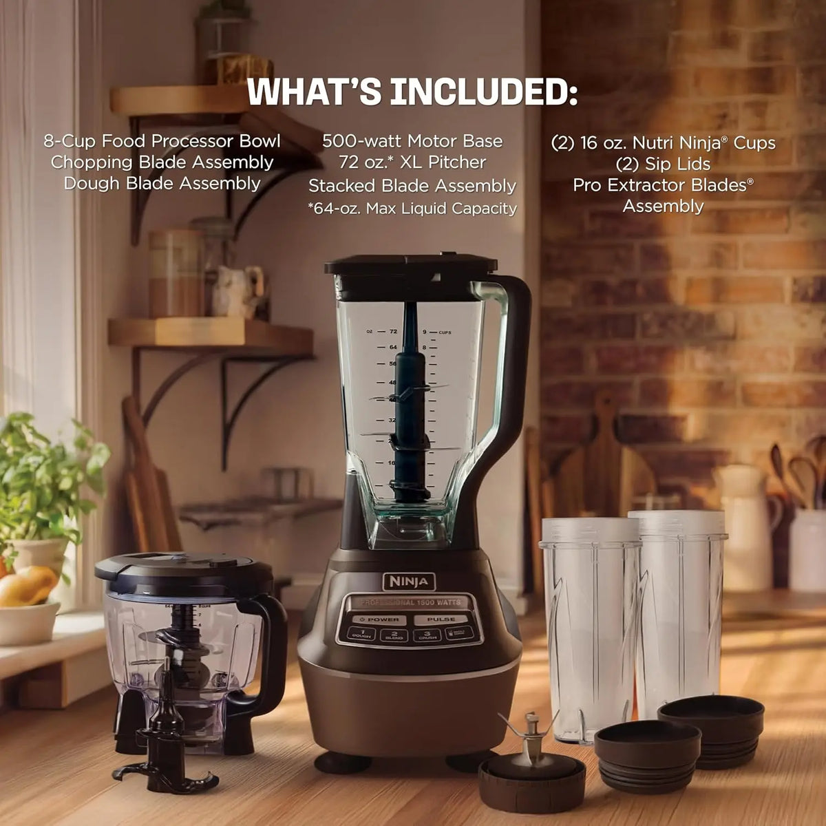 Multi-Functional Food Processor/Blender Making Smoothies