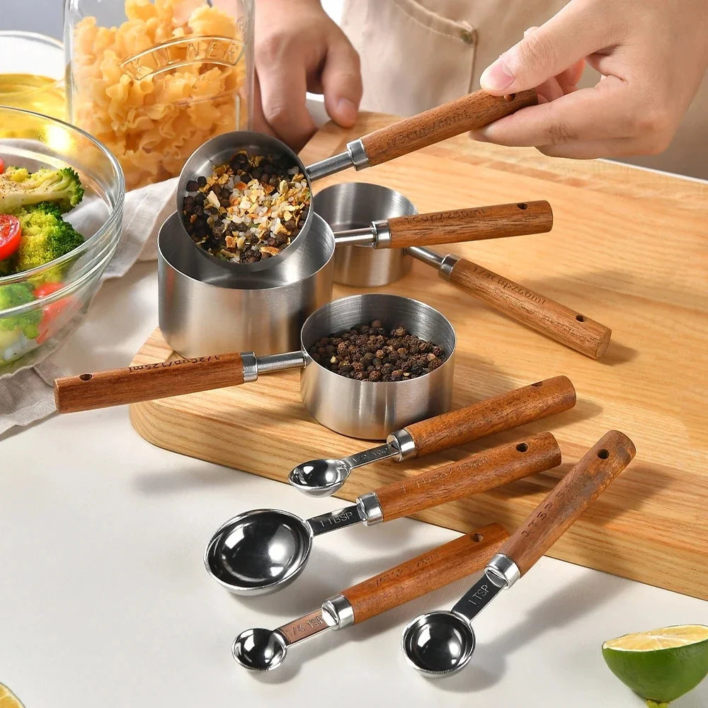 4/8pcs Stainless Steel Measuring Cups Spoons Wooden Handle