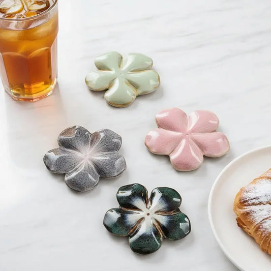 1pc Vintage Ceramic Craft Dish Flower Shaped Small