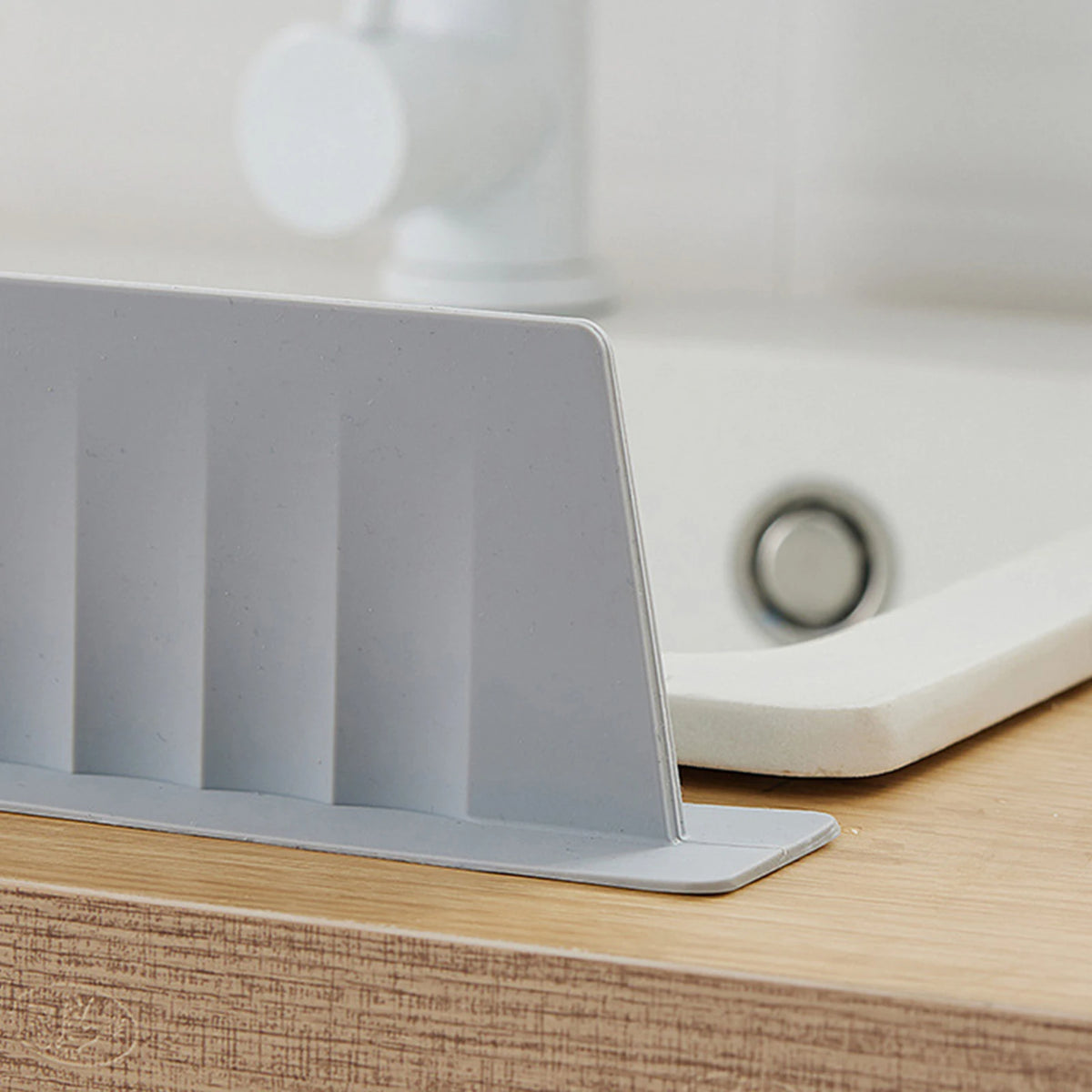 Water Stopper Silicone Sink Splash Guard Suction Cups