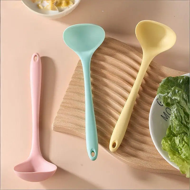 Long Handle Silicone Soup Spoon Large Ramen Noodles