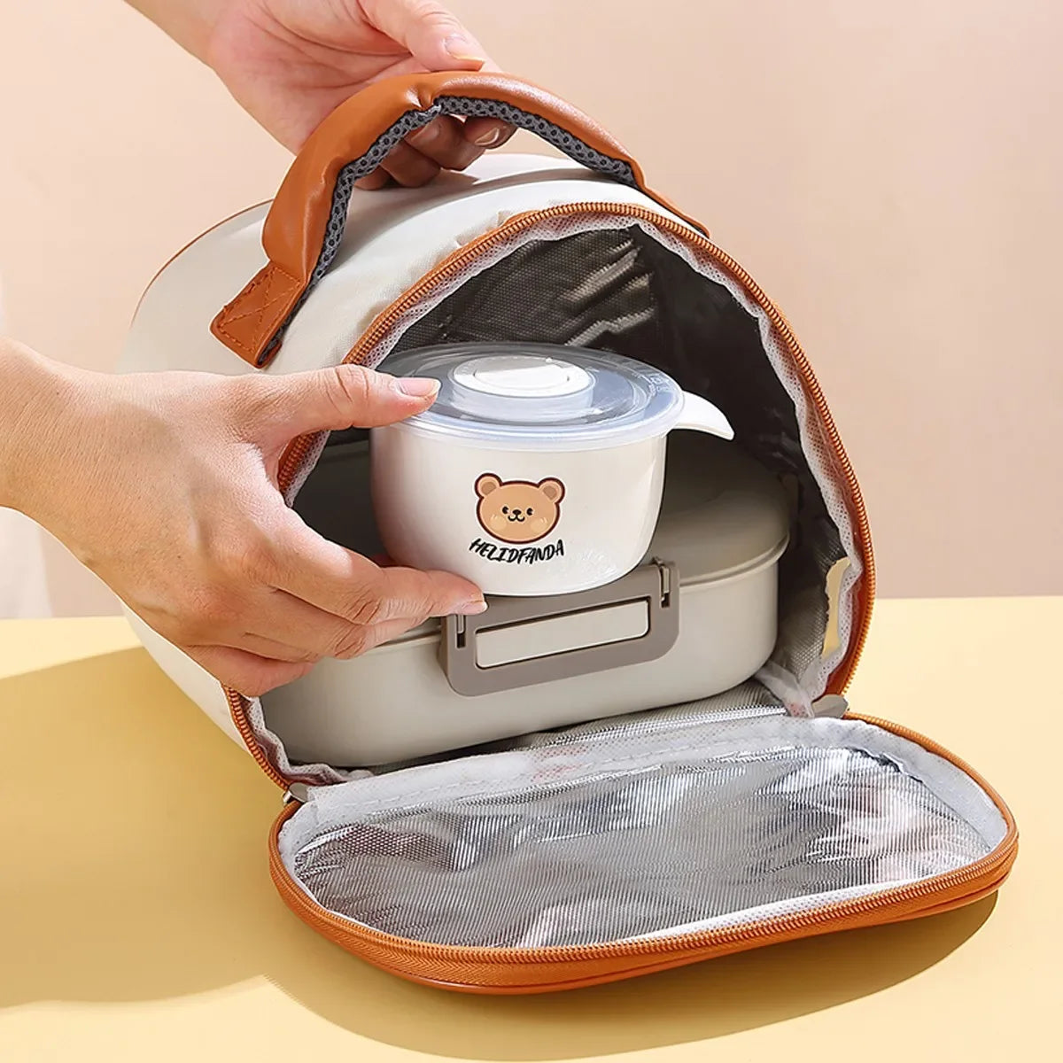 Cute Bear Plastic Divided Food Container Leak-Proof Detachable