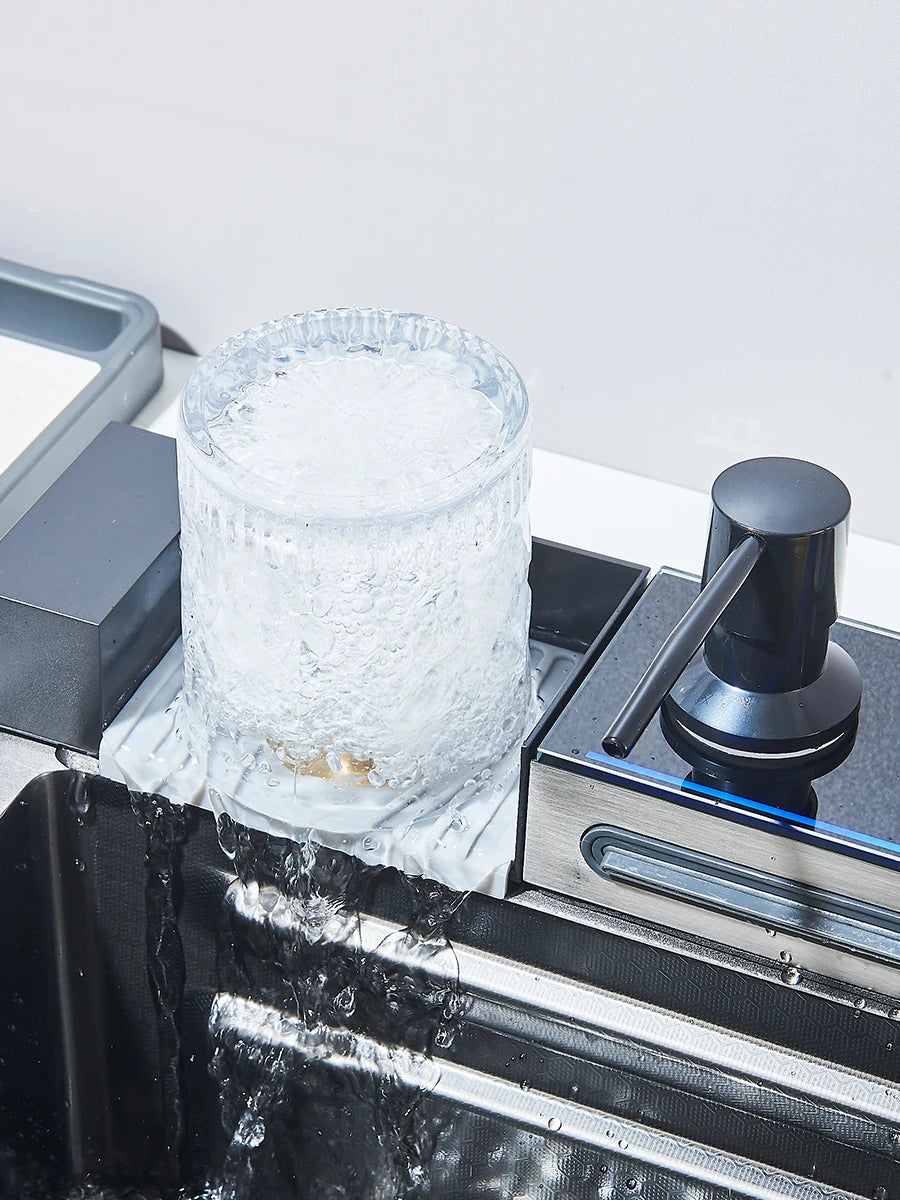 304 Stainless Steel Waterfall Sink Large Slot Integrated