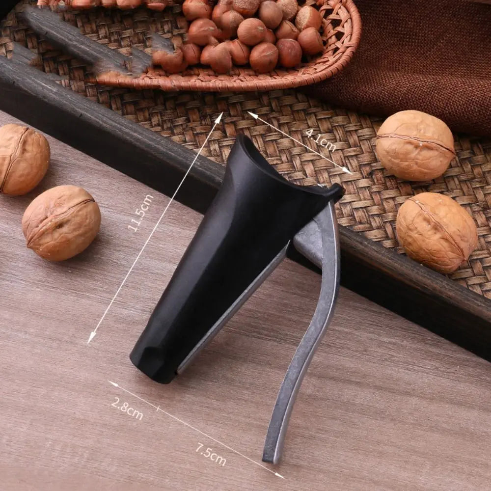 Durable Zinc Alloy Hazelnut Walnut Pliers Black Red