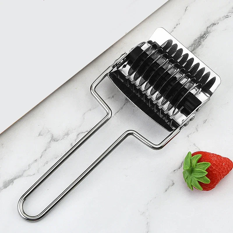 Stainless Steel Noodle Lattice Roller Dough Cutter Pasta