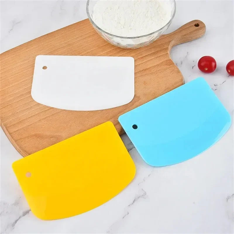 Dough Scraper Baked Bread Products Cream Scraper Multiple