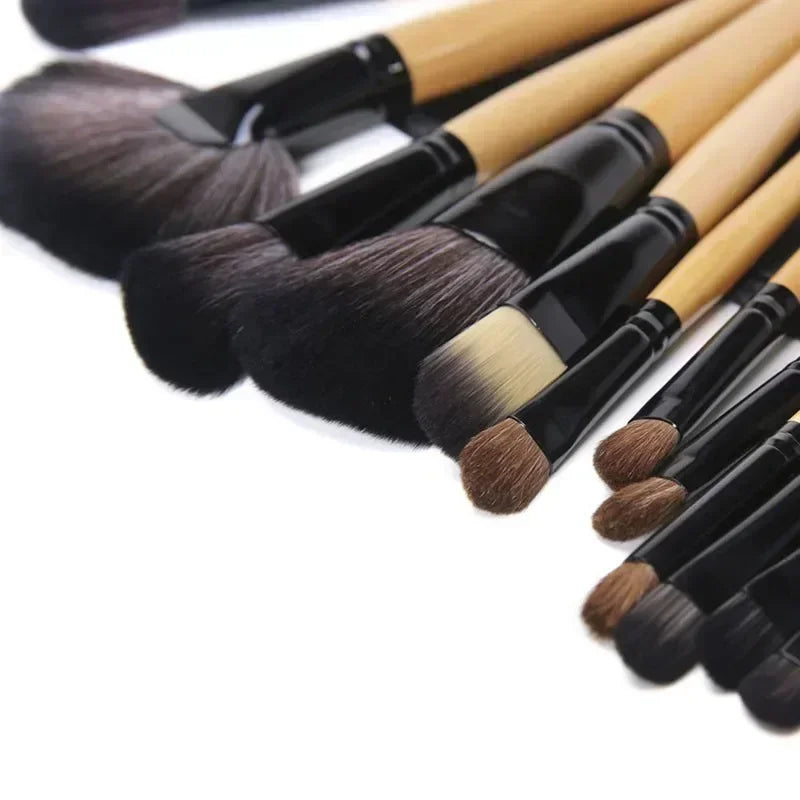 Gift Bag Of 24 Makeup Brush Sets Professional