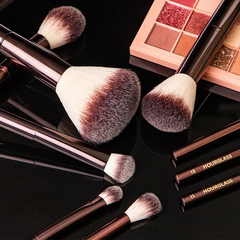 Hourglass Cruelty Makeup Brush-19brushes Blusher Powder