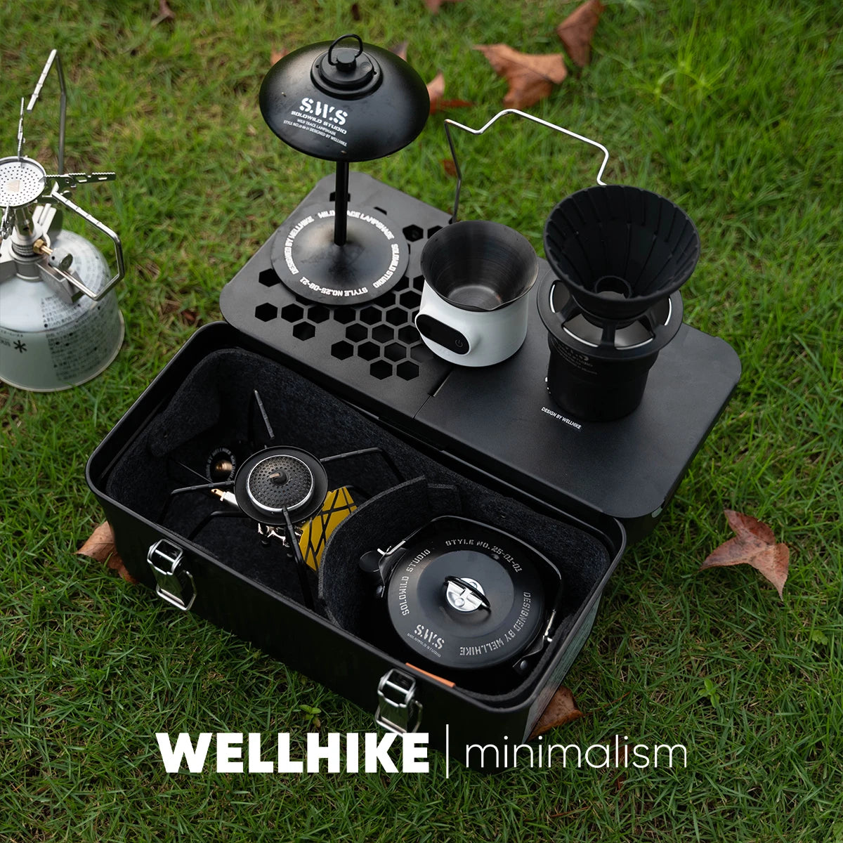 Wellhike- Outdoor Lunch Box Felt Lined Vintage Camping
