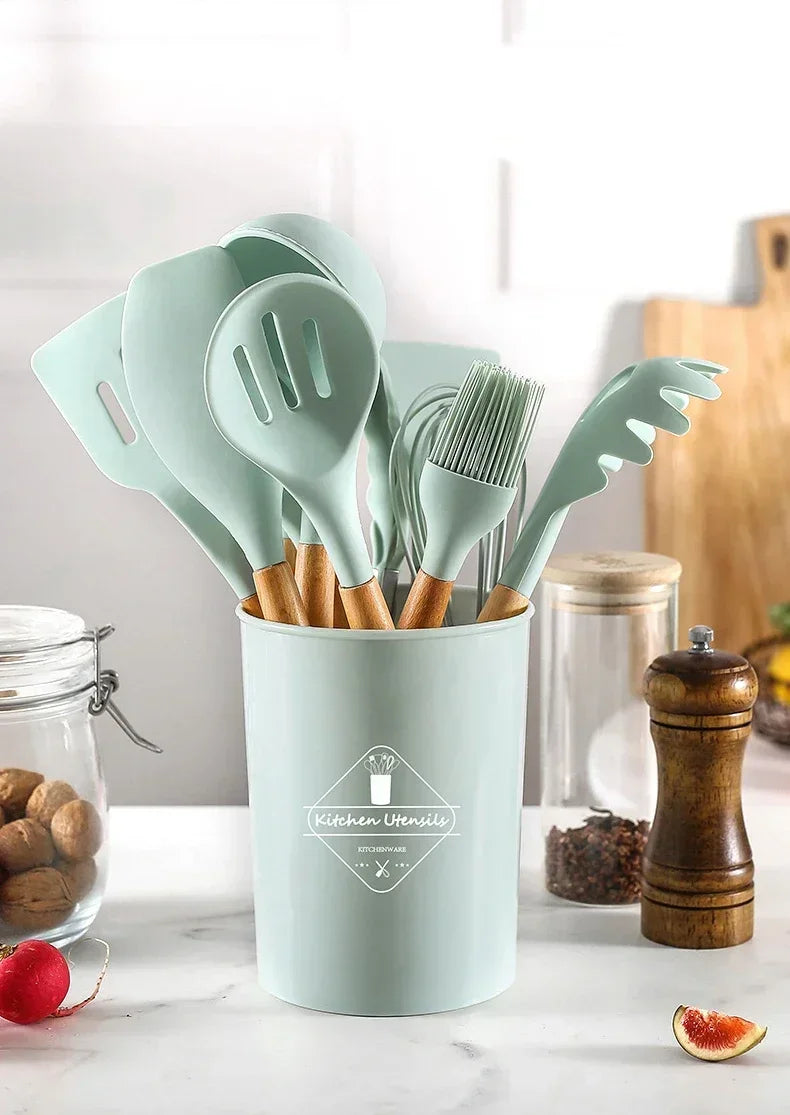 12pcs Of Multi-Color Silicone Wooden Handle Kitchenware Non