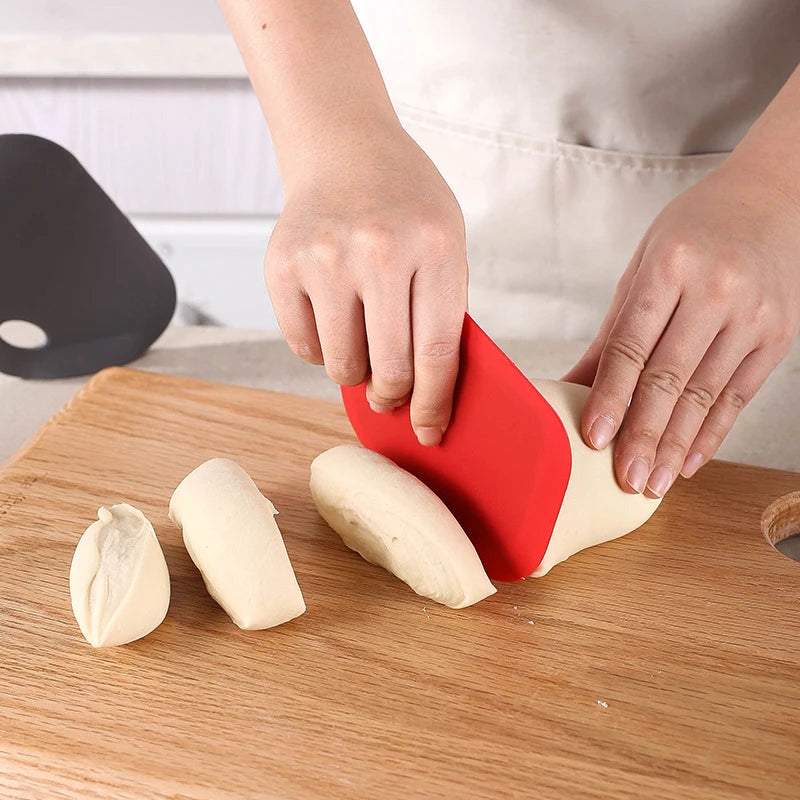 Silicone Dough Scraper Standing Baking Dough Pizza Cutter