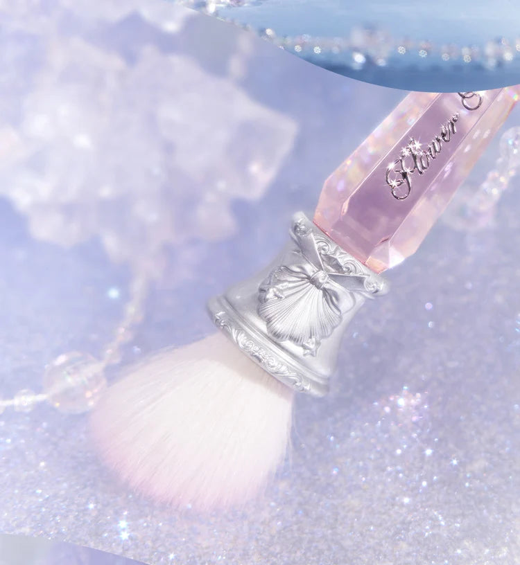 Luxury Crystal Flower Knows Blush Brush Ultra Soft
