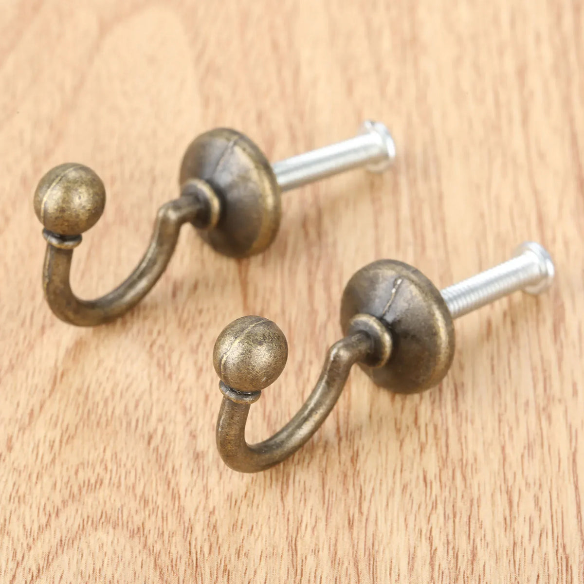 2pcs Antique Bronze Hook Heavy Duty Wall Hanger