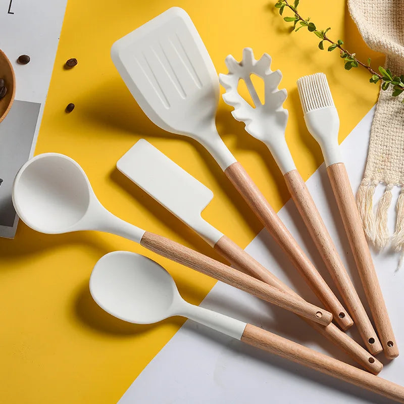 White Silicone Wooden Handle Soup Spoon Spatula Brush