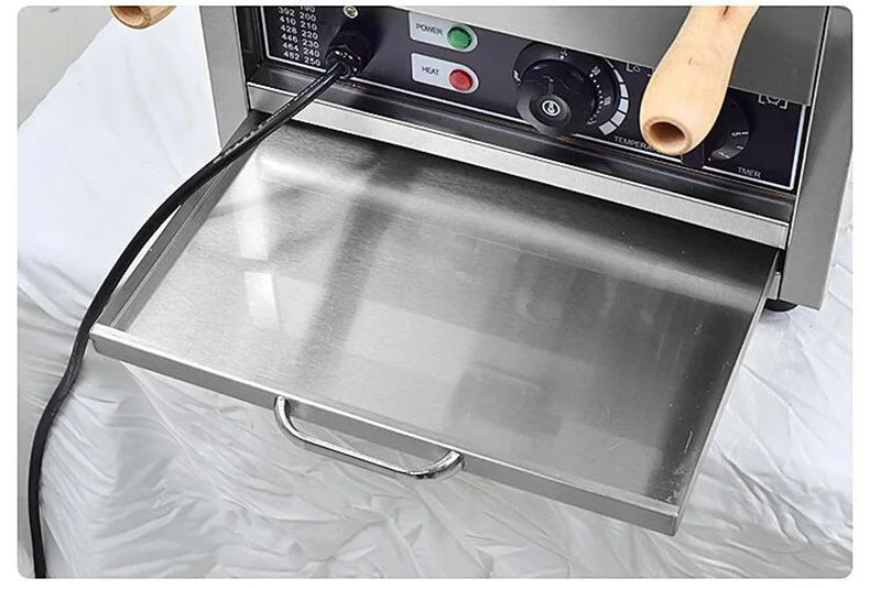 Xeoleo Commerical 4pcs Korean Coin Waffle Maker 3000w