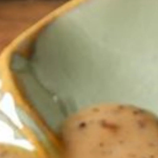 1pc Vintage Ceramic Craft Dish Flower Shaped Small