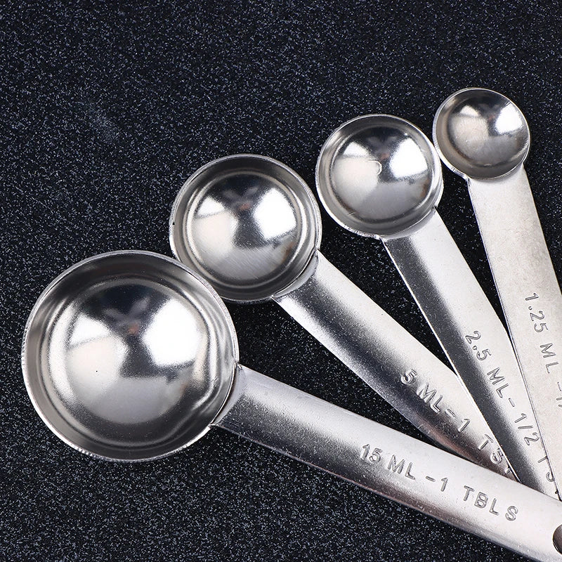 4/6/8pcs Stainless Steel Measuring Spoon Integrated Scale
