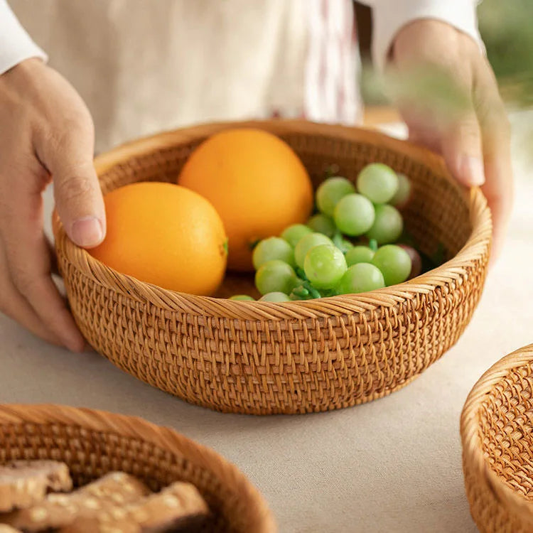Round Rattan Fruit Basket Wicker Woven Snack Tray