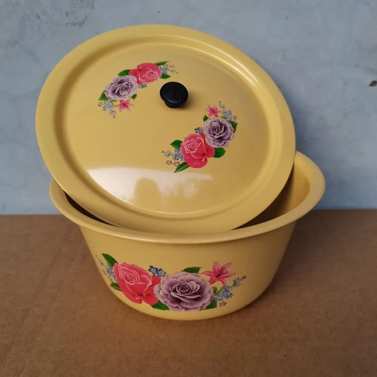 Food Storage Pot Enamel Basin Classic Vintage Enamel