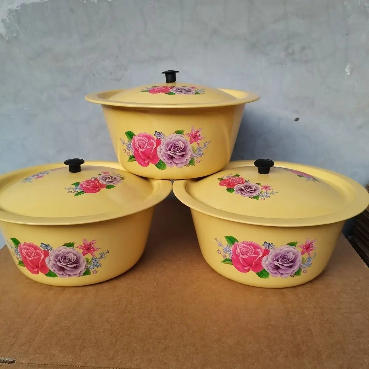 Food Storage Pot Enamel Basin Classic Vintage Enamel