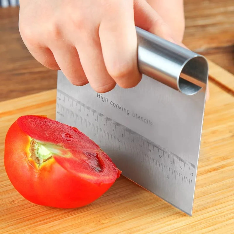 Multi-Function Dough Cutter Face Deep-Fried Dough Powder Scraper