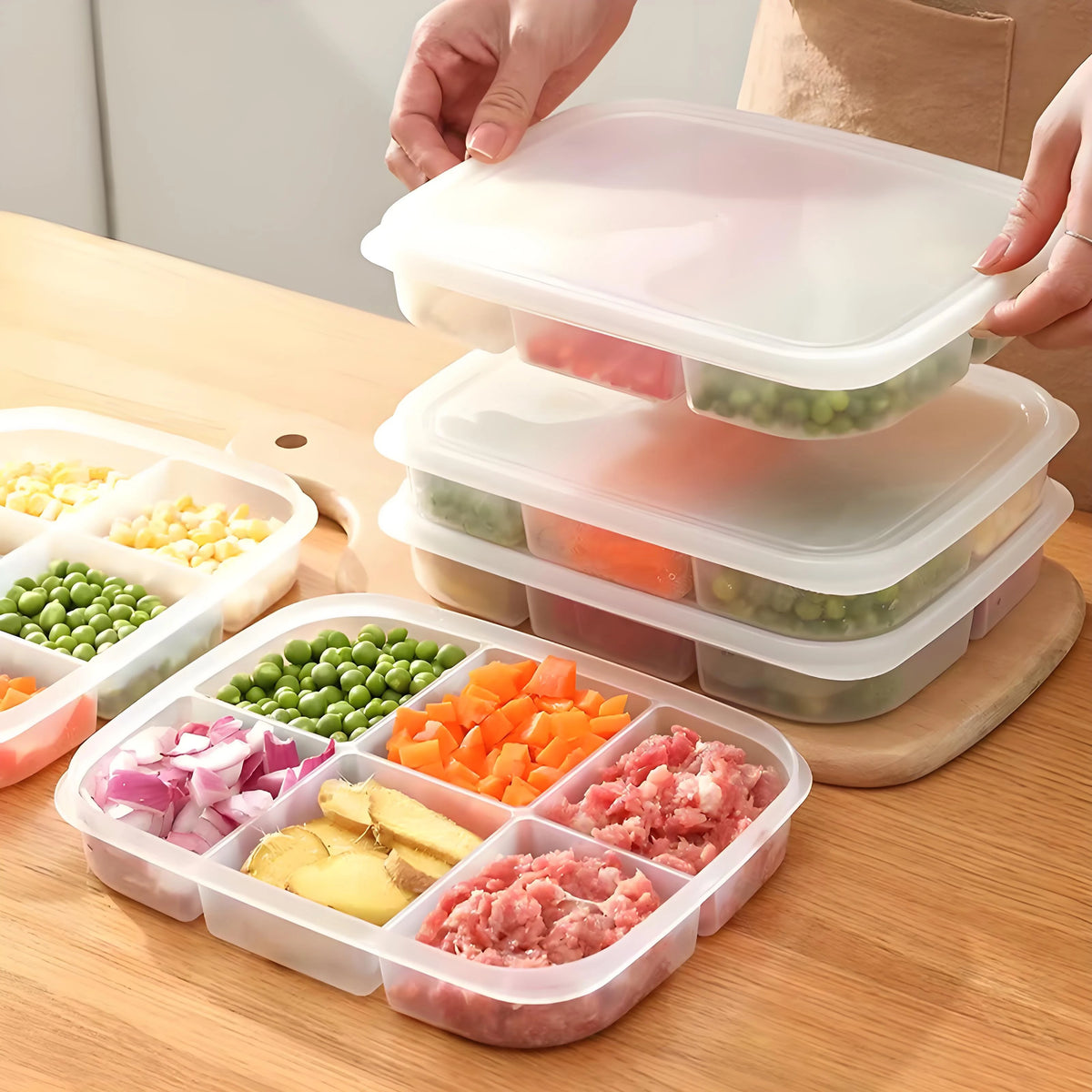 Refrigerator Storage Box 4/6 Grid Food Vegetable Fruit