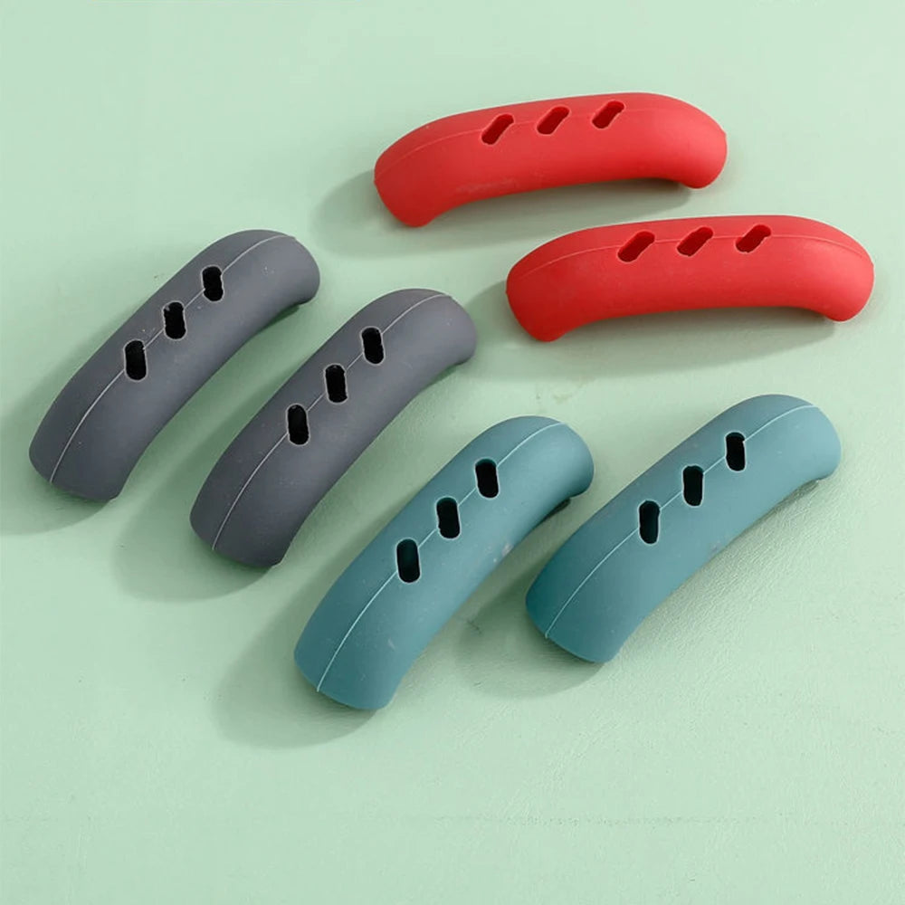 2pcs Silicone Pan Handle Cover Heat Insulation Assist