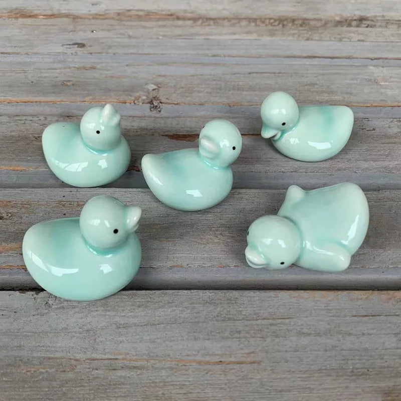 1-5pcs Funny Duck Ceramic Crafts Chopstick Shelf Resturant