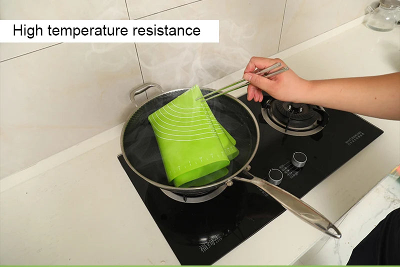 30x40cm Silicone Pastry Mat Non-Stick Thickening Mat Rolling