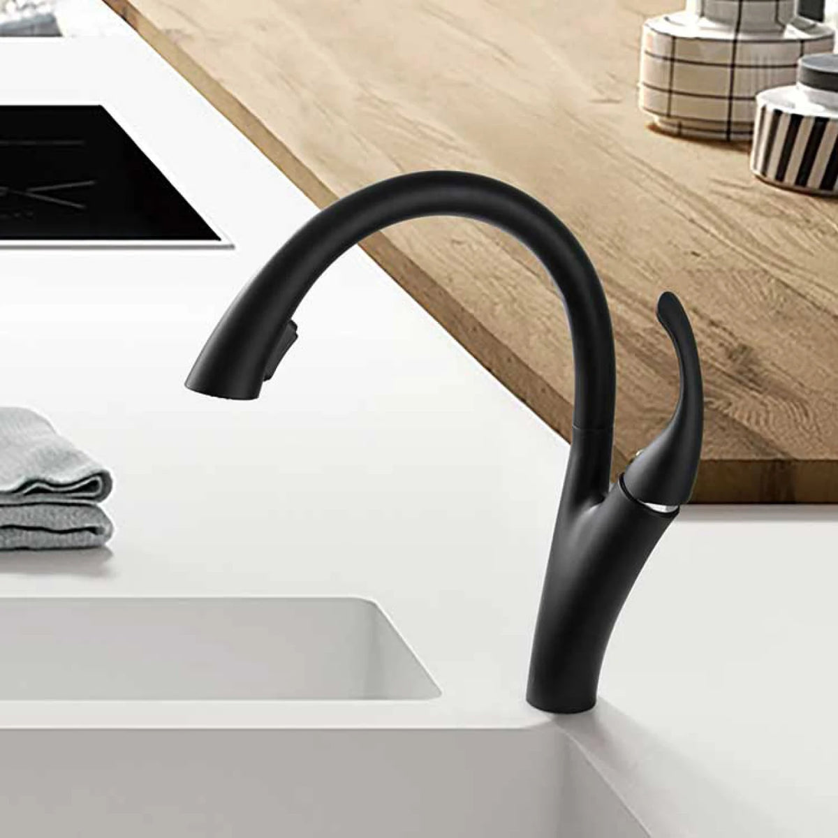 Aitana Simple Design Brass Black Faucet Modern Handle