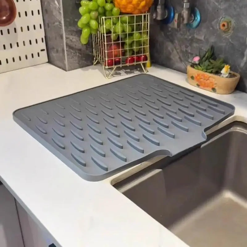 Silicone Dish Drying Mat Durable Tilted Water Drain
