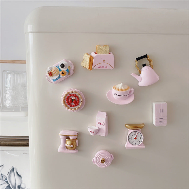 Girl Is Cute Creative Resin Refrigerator Magnets Emulating